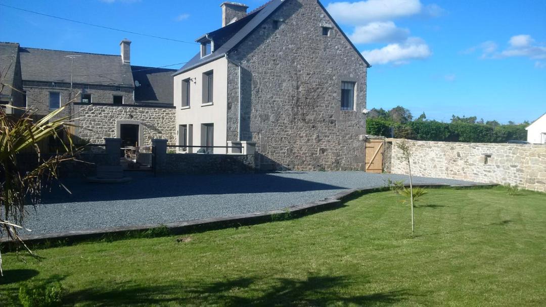 Photo of Others in Reville