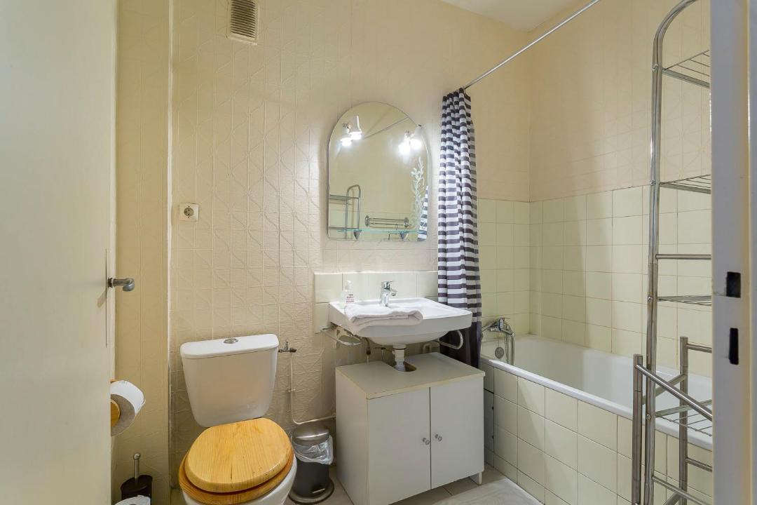 Photo of Bathroom in Jean Moulin - Marius Berliet
