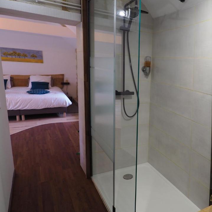 Photo of Others in Louerre