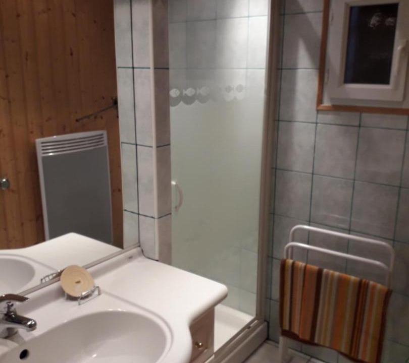 Photo of Bathroom in Laveissiere