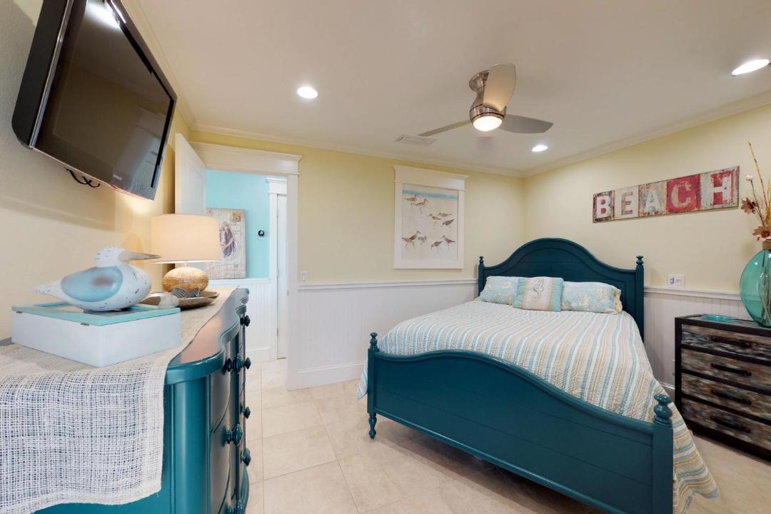 Photo of Others in Holmes Beach