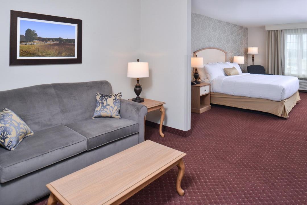 Photo of Bedroom in Appomattox