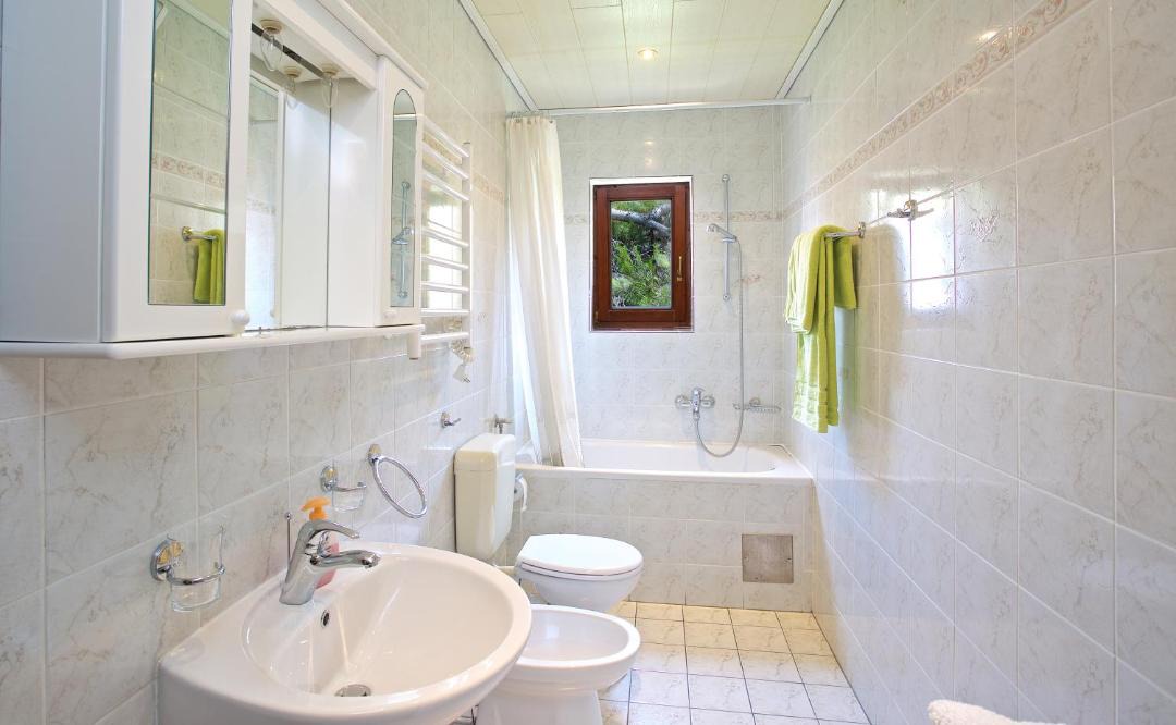 Photo of Bathroom in Island Hvar