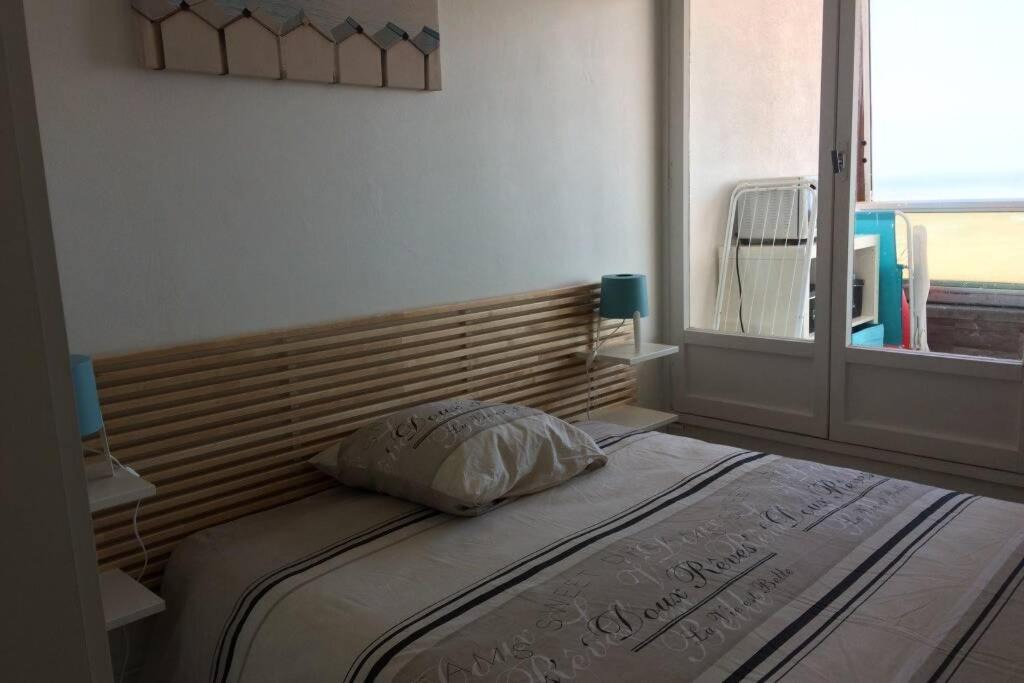 Photo of Bedroom in Courseulles-sur-Mer