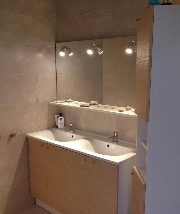 Photo of Others in Bezenac