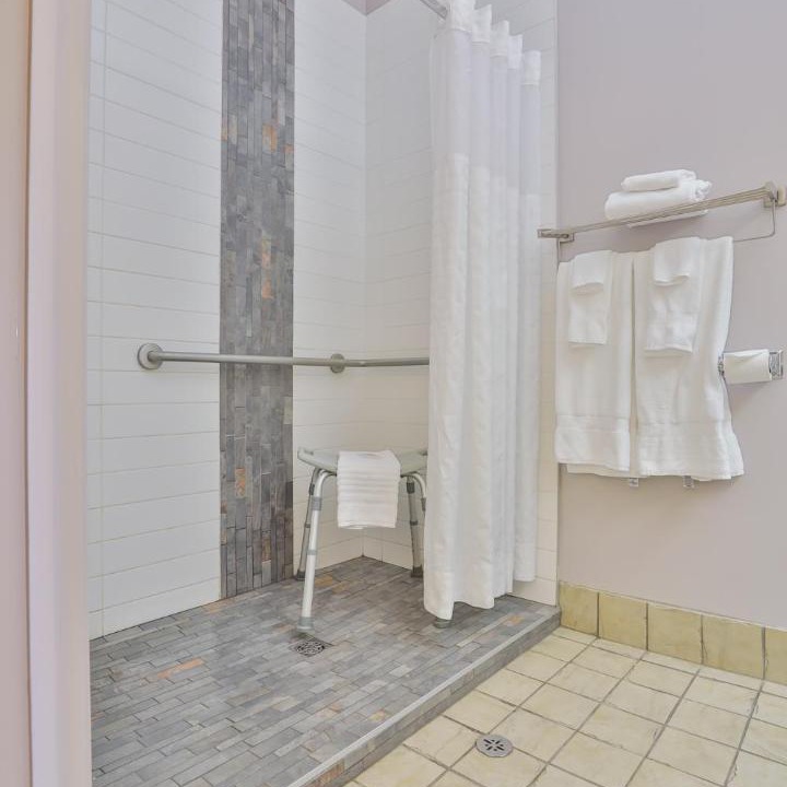 Photo of Bathroom in St. Jerome