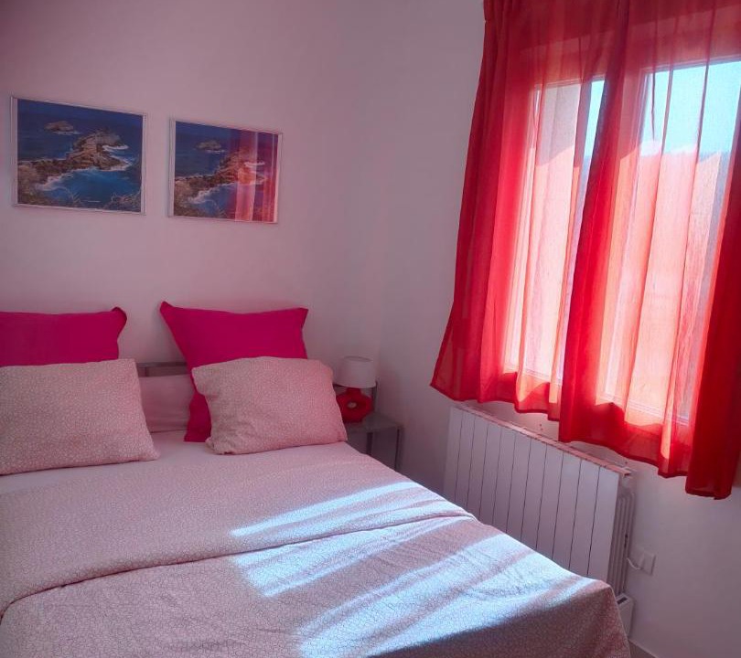 Photo of Others in Cuffies