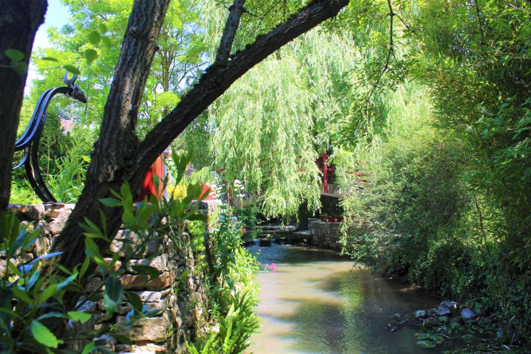 Photo of Others in Betz-le-Chateau