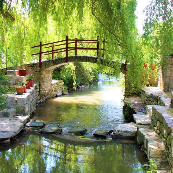 Photo of Others in Betz-le-Chateau