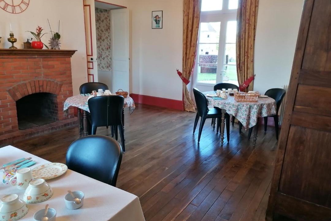 Photo of Others in Tresnay