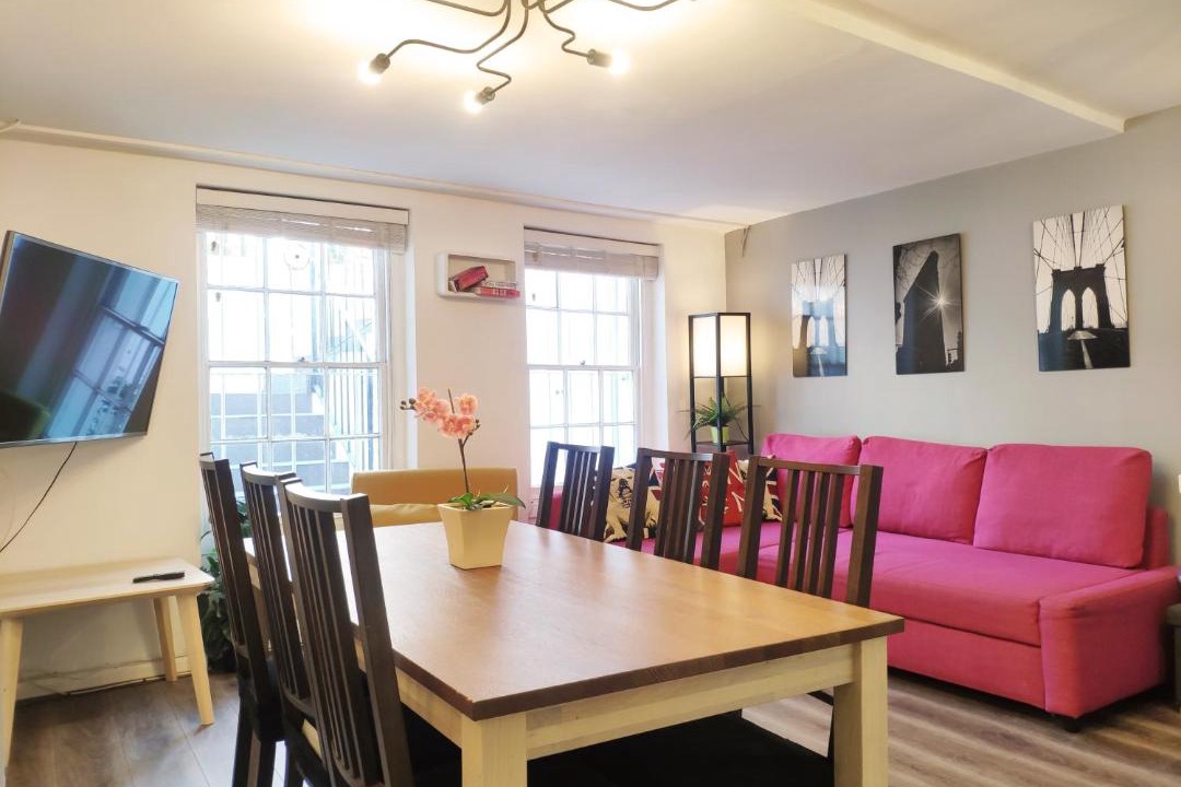 Photo of Others in Pembridge