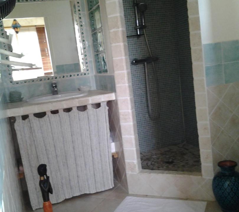 Photo of Bathroom in Ghisonaccia