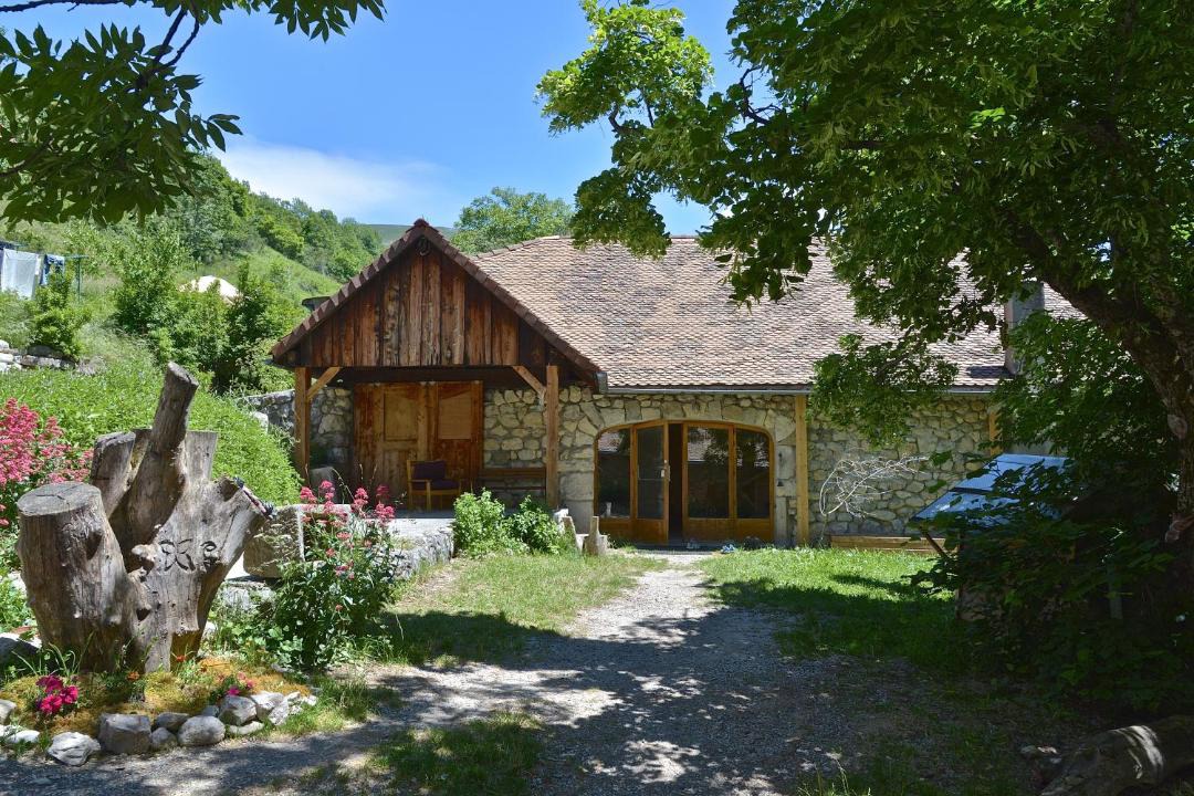 Photo of Buildings in Glandage