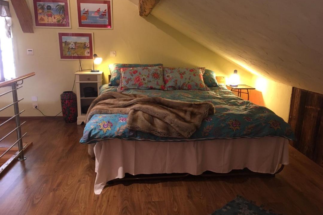 Photo of Bedroom in Troistorrents