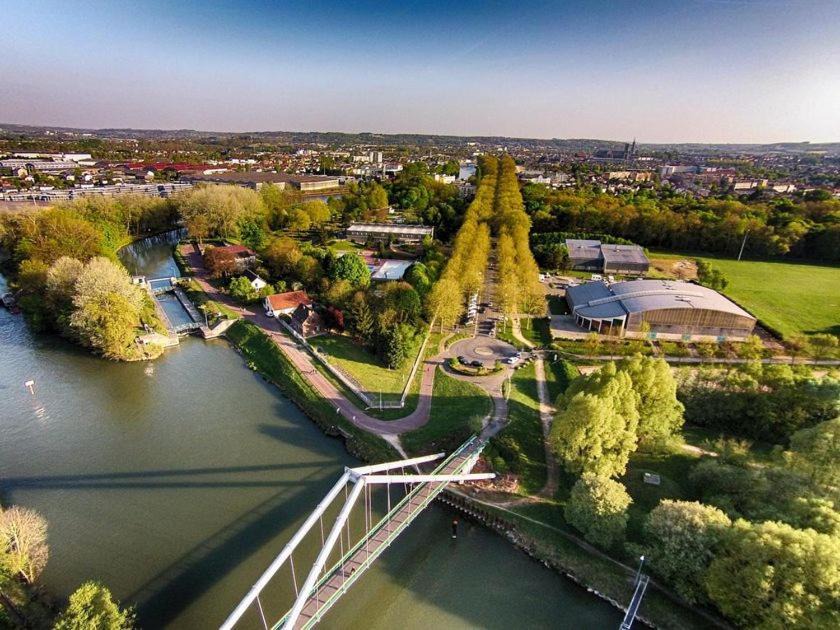 Photo of Others in Cuffies