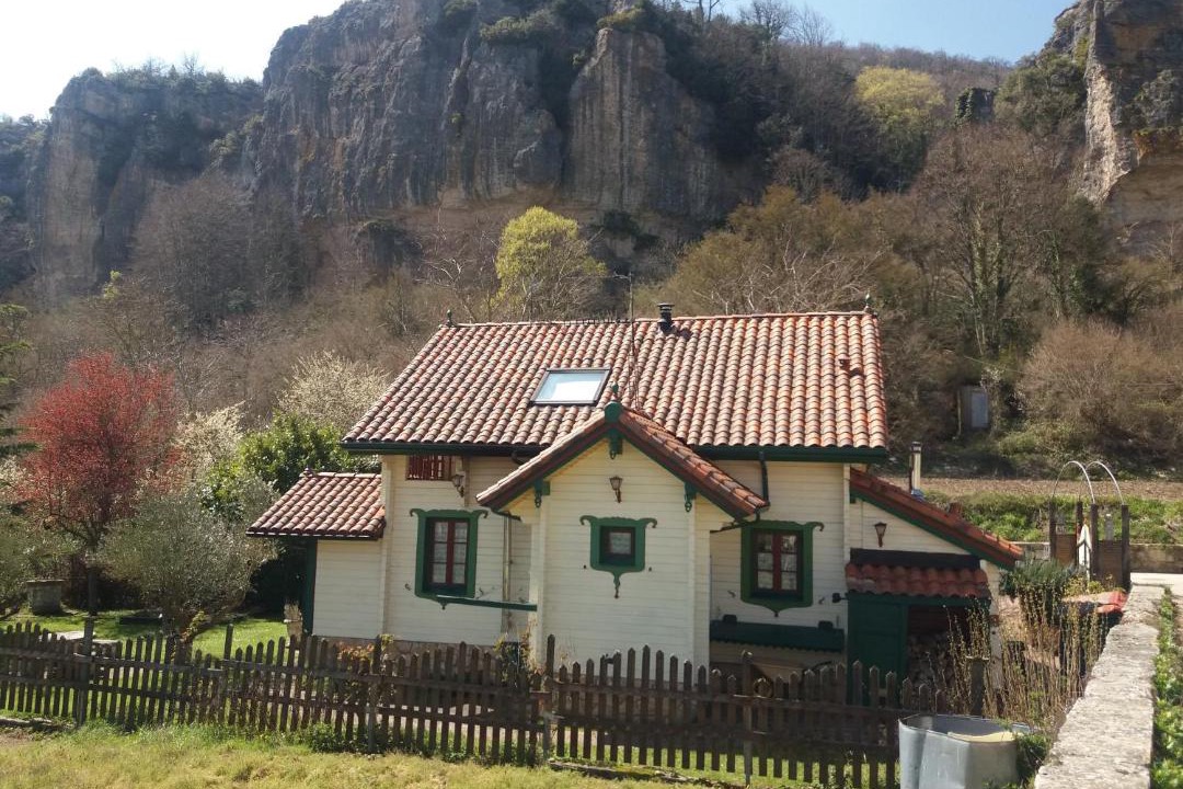Photo of Buildings in Sabando