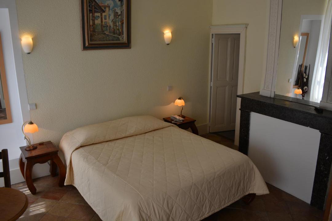 Photo of Others in Castelnau-de-Montmiral