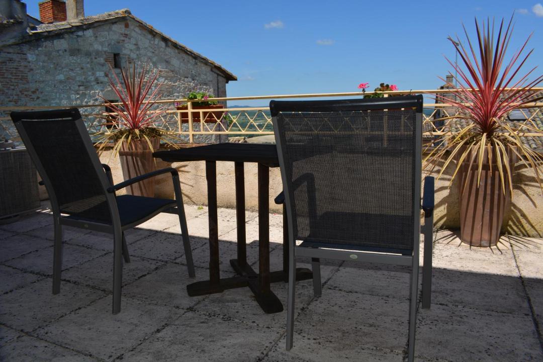 Photo of Others in Castelnau-de-Montmiral