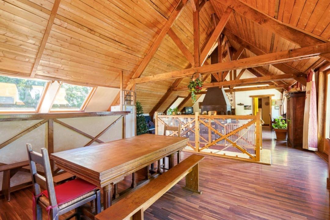 Photo of Others in Ferce