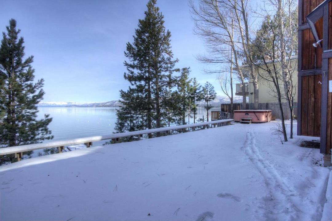 Photo of Others in Al Tahoe