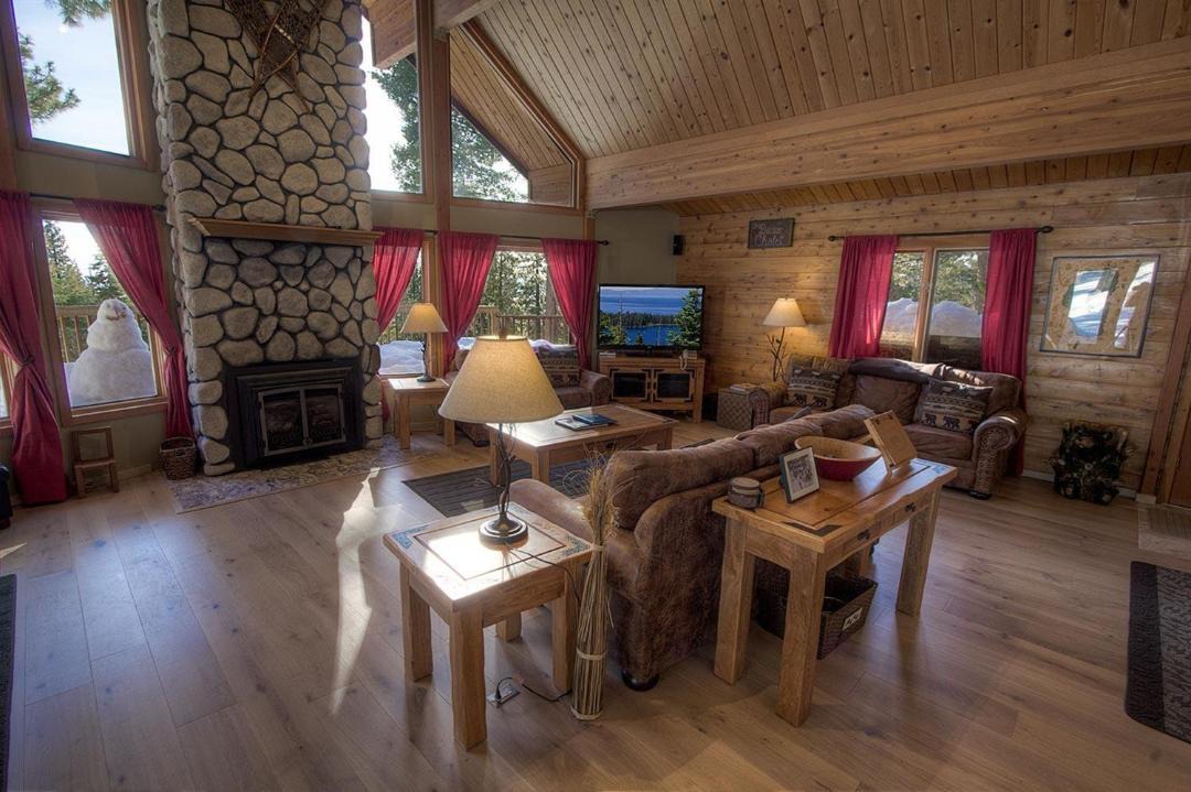 Photo of Livingroom in Kings Beach