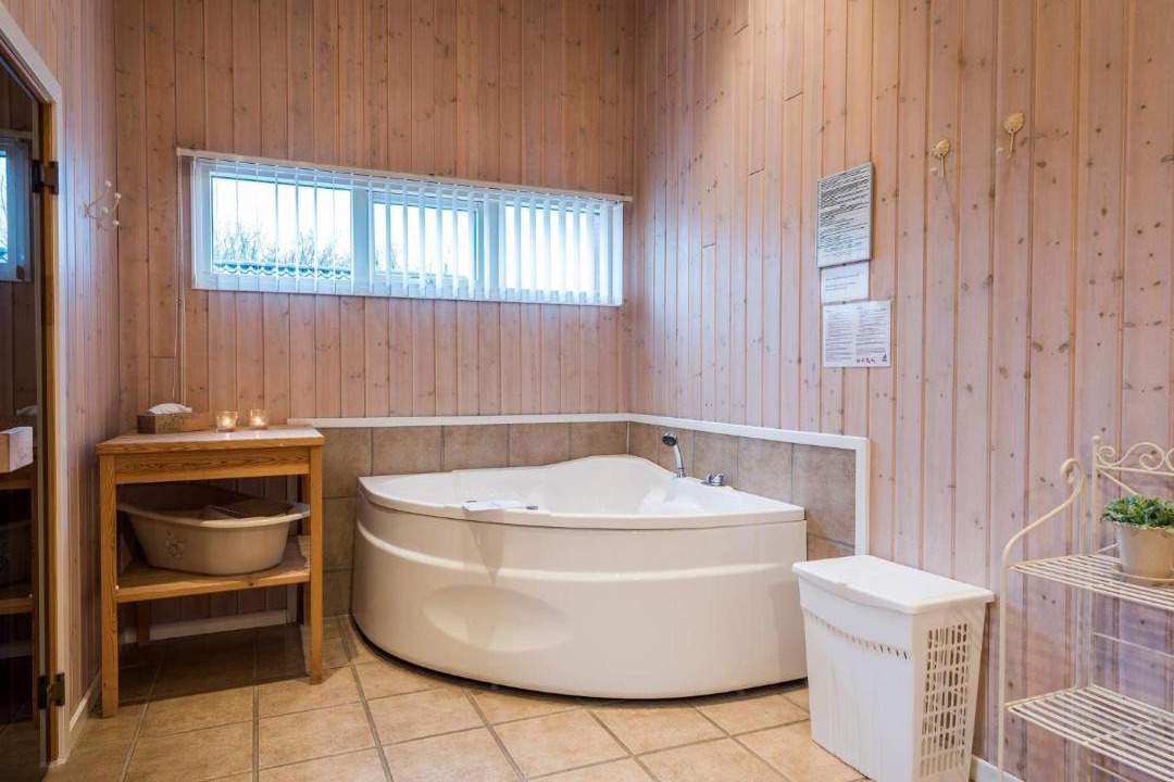 Photo of Bathroom in Skaven Strand