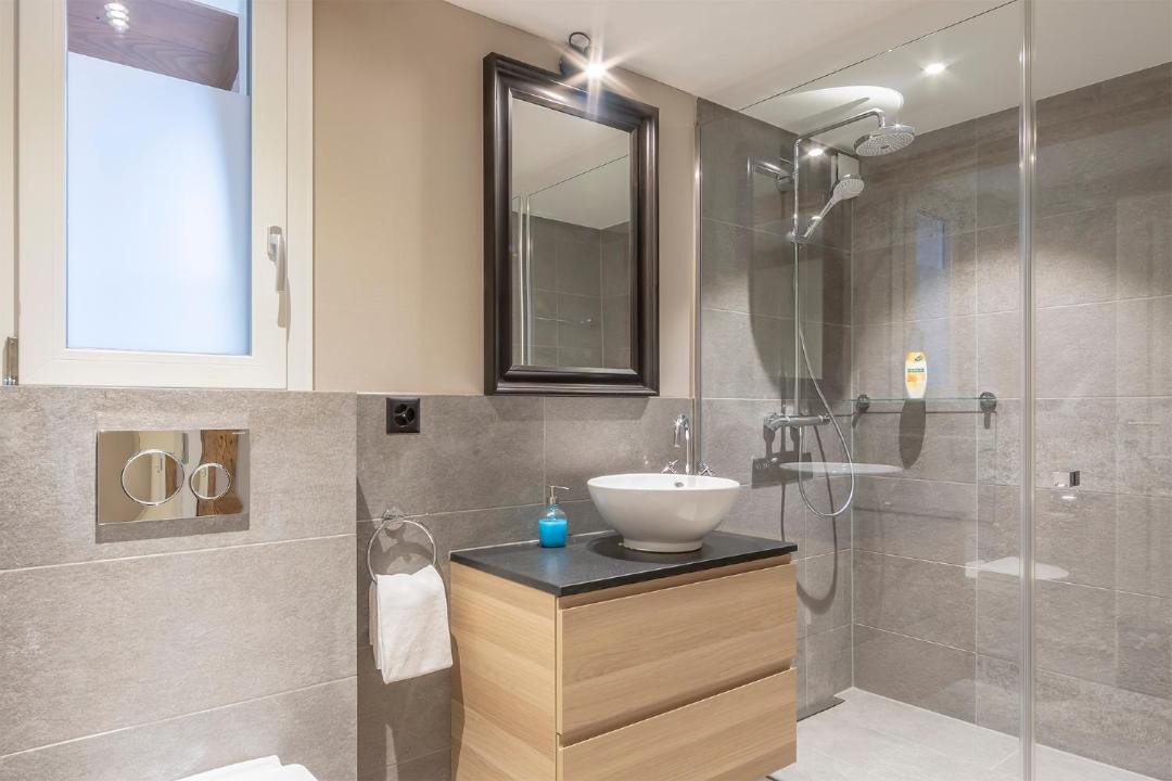 Photo of Others in Central Interlaken