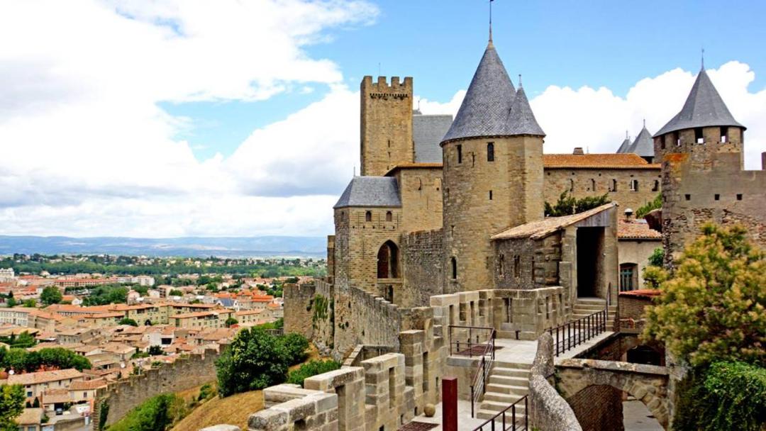 Photo of Buildings in Sainte-Valiere