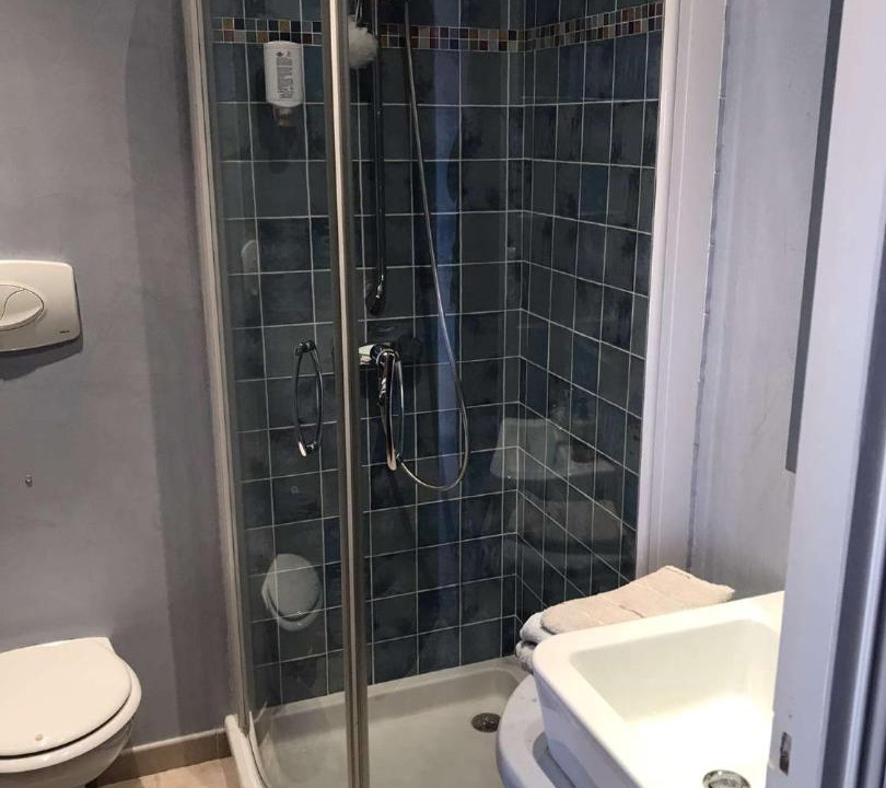 Photo of Bathroom in Saint-Ambroix