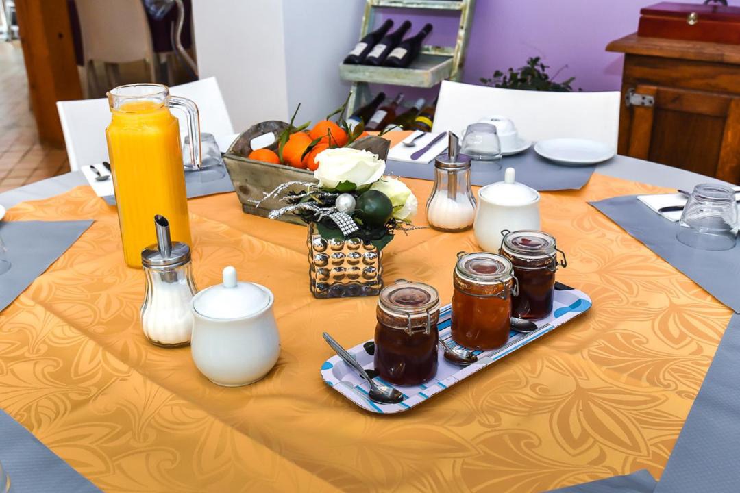 Photo of Others in Moigny-sur-Ecole