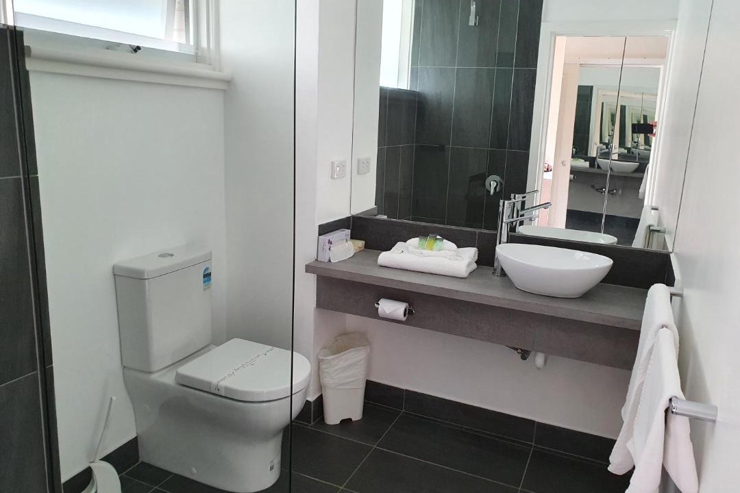 Photo of Bathroom in Foster