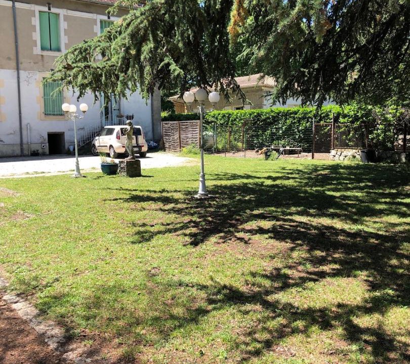 Photo of Others in Laroque