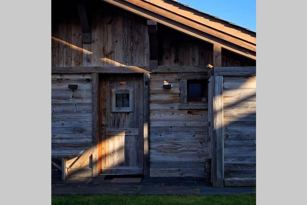 Photo of Buildings in Superbolquere