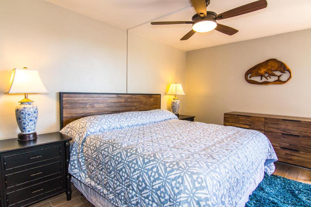 Photo of Bedroom in Maalaea