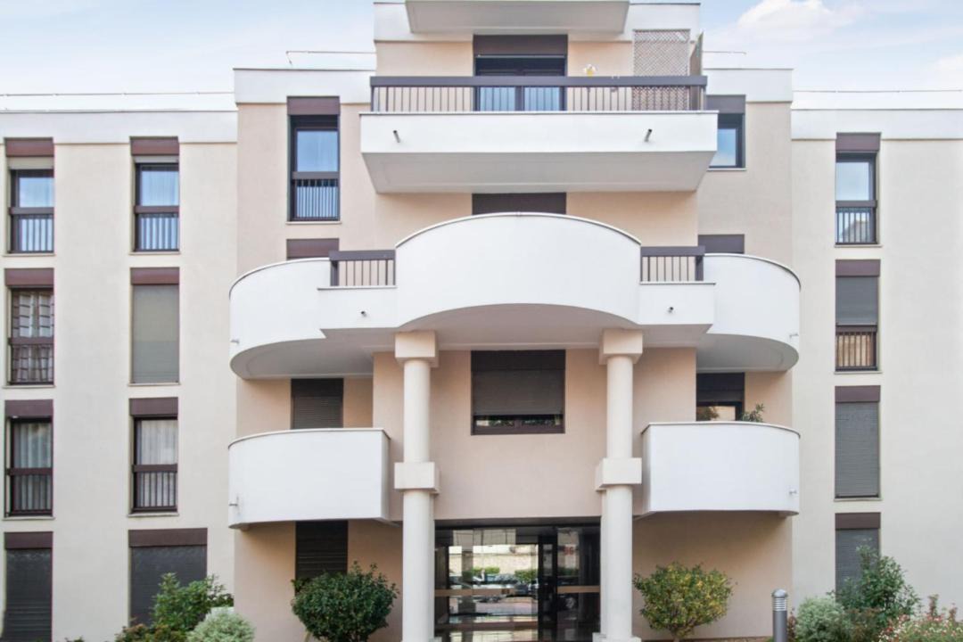 Photo of Others in Montrouge