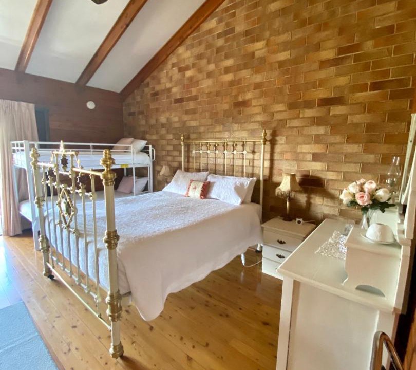 Photo of Others in Glen Aplin