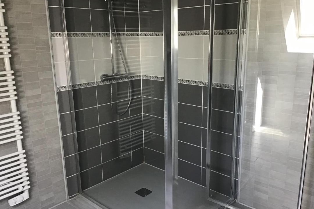 Photo of Bathroom in Barbeville