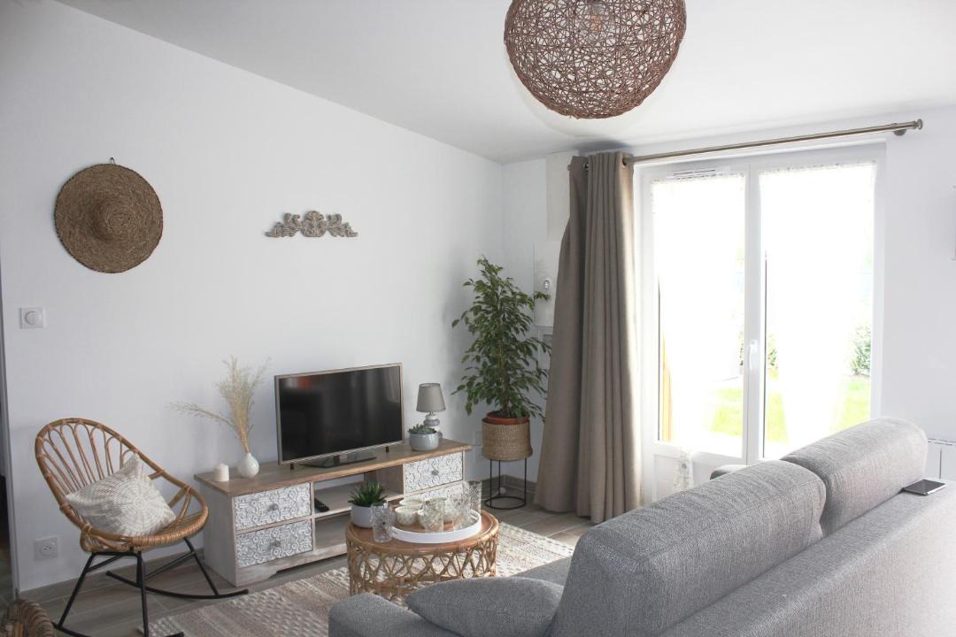 Photo of Livingroom in Andilly
