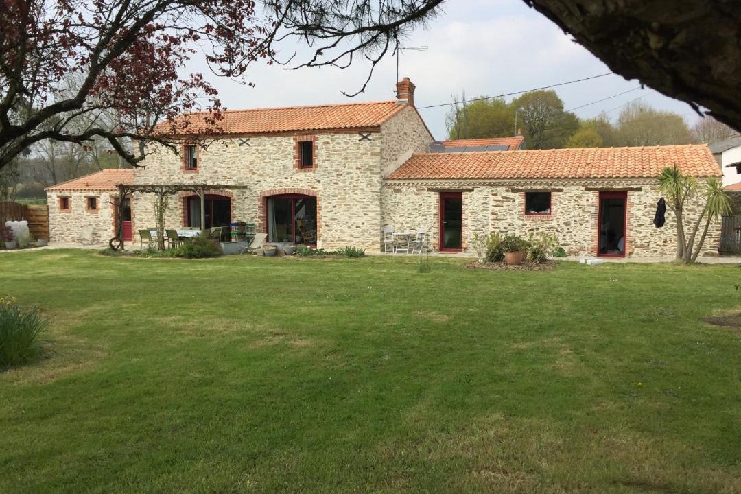 Photo of Others in Chauve