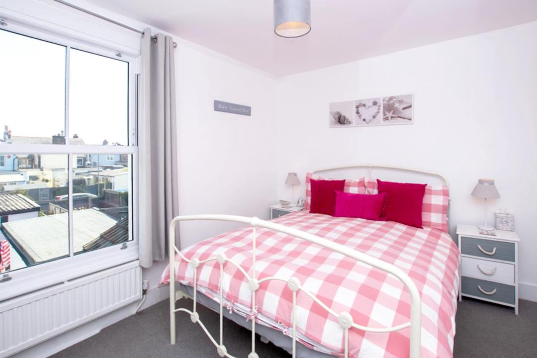 Photo of Bedroom in Deal