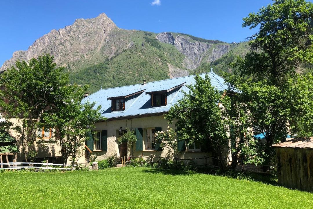 Photo of Buildings in Venosc