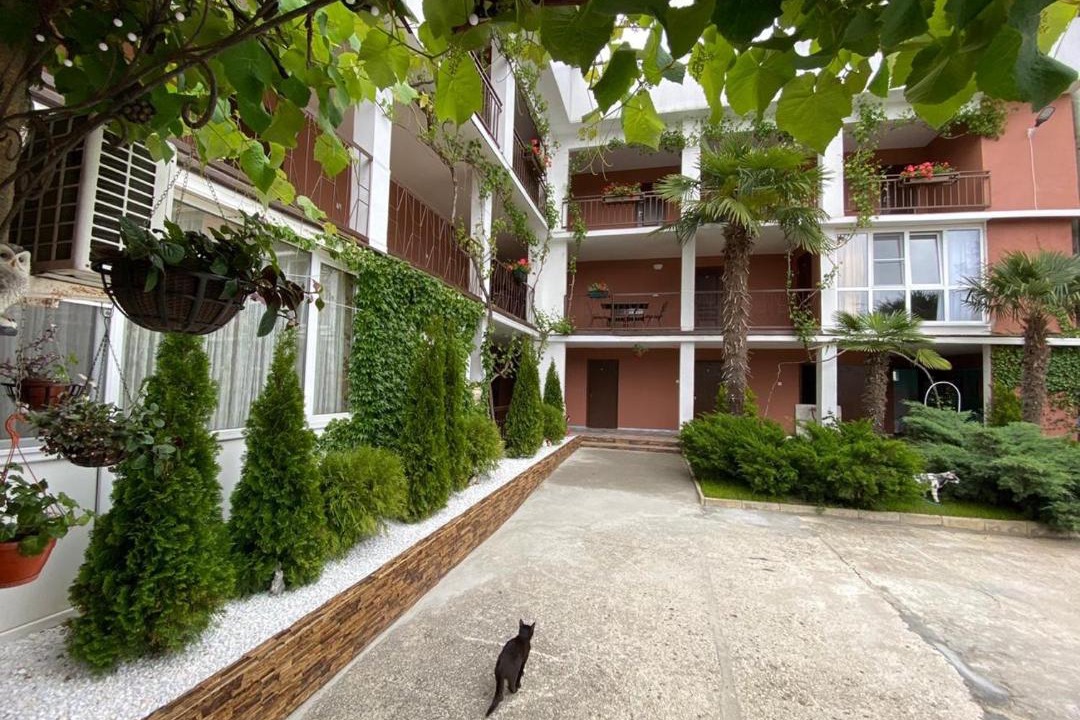 Photo of Buildings in Vardane