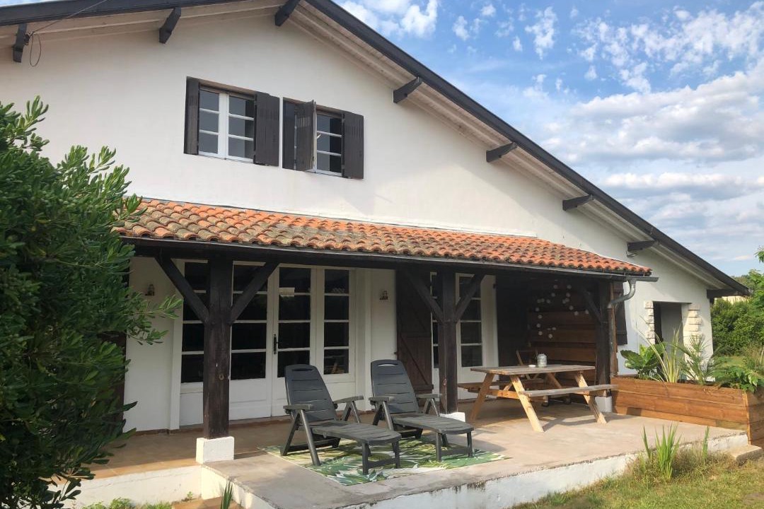 Photo of Others in Leon