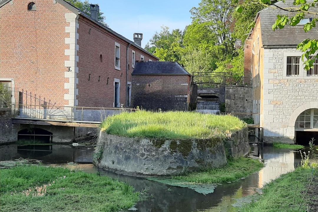 Photo of Buildings in Bousignies-sur-Roc