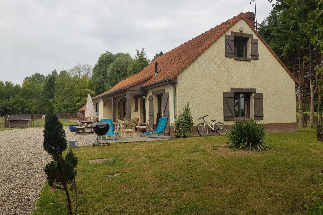 Photo of Buildings in Saint-Quentin-en-Tourmont