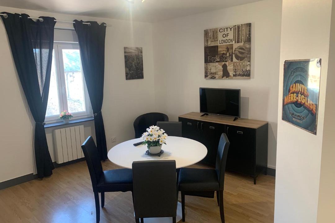 Photo of Others in Sainte-Mere-Eglise