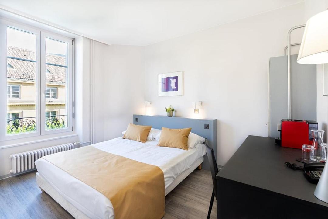 Photo of Others in Neuchatel