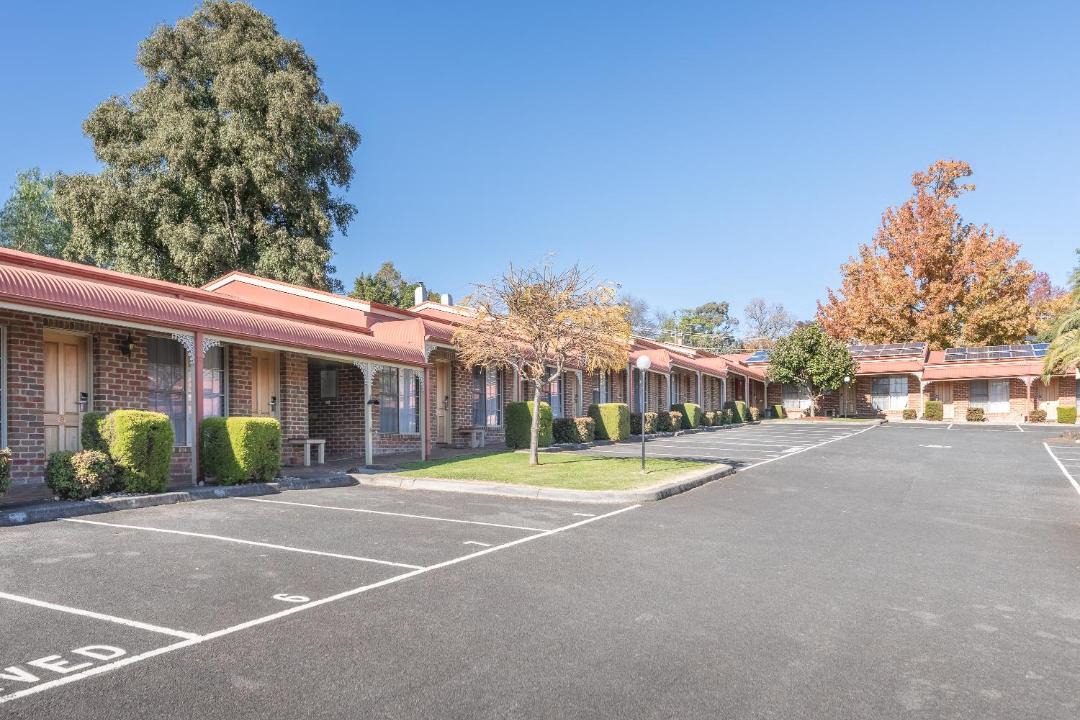 Photo of Others in Lilydale