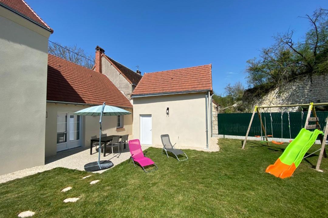 Photo of Others in Seigy