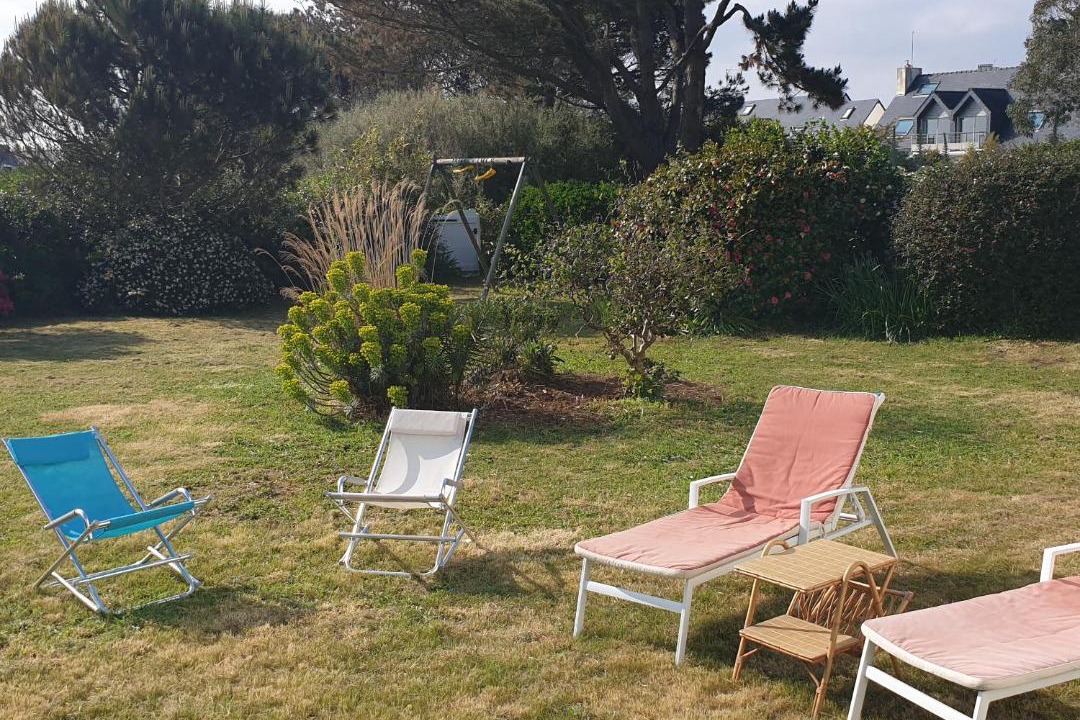 Photo of Others in Combrit